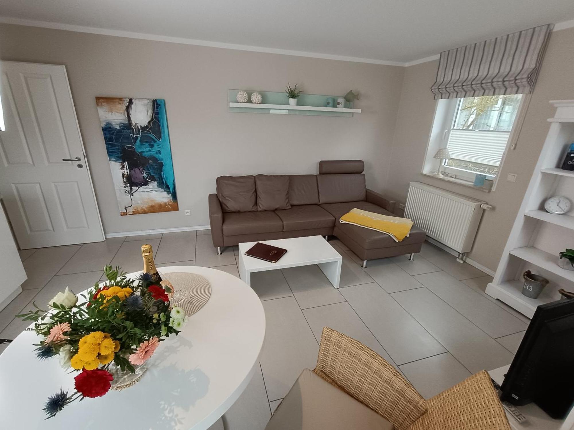 Haus Nemo - Appartement 5, Gemuetliches Appartement Mit Strandkorb, Strandnah 50 M Heringsdorf  Kültér fotó