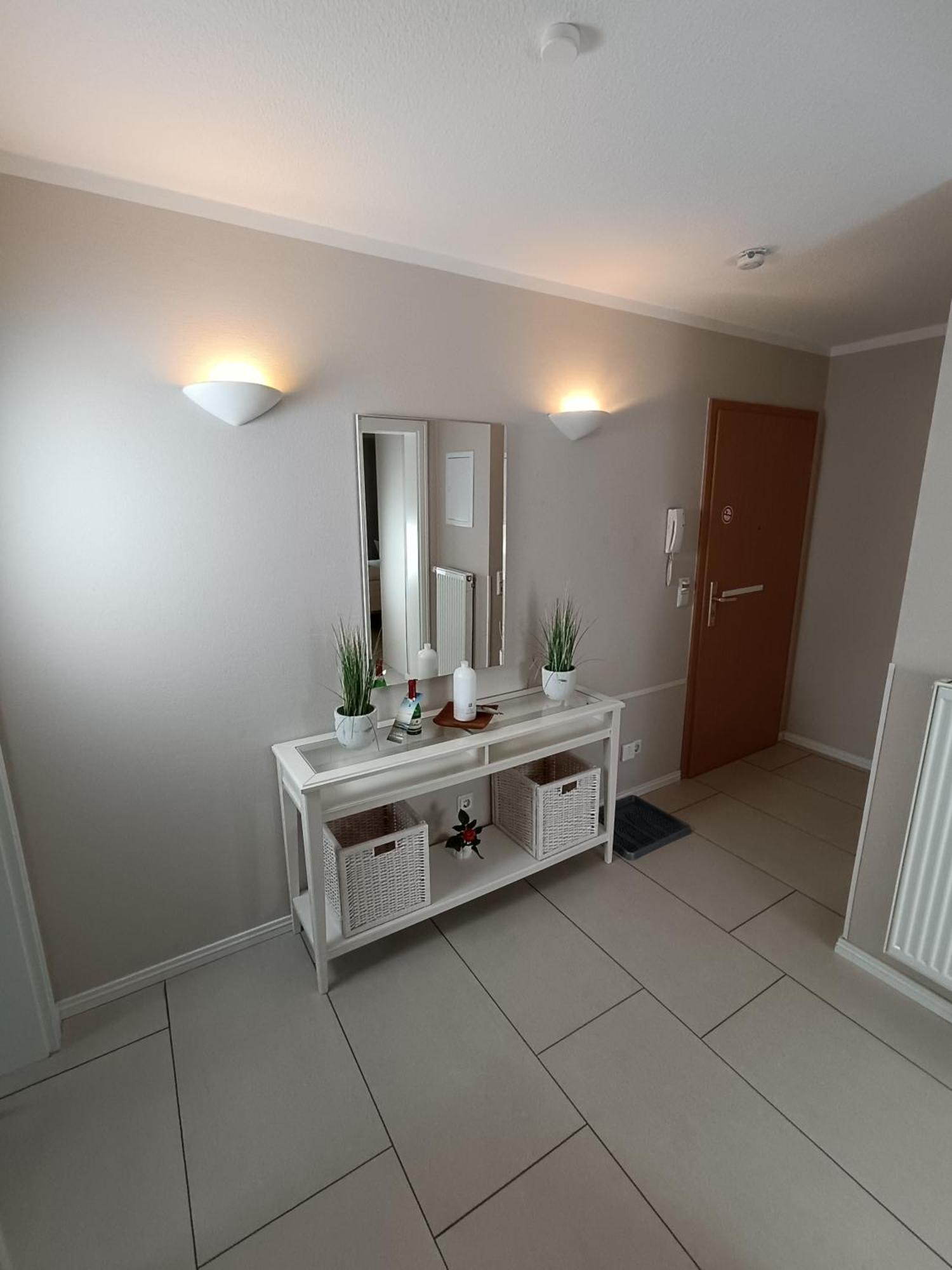 Haus Nemo - Appartement 5, Gemuetliches Appartement Mit Strandkorb, Strandnah 50 M Heringsdorf  Kültér fotó